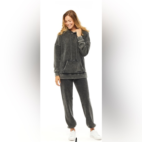 Lazy Pants cozy fleece sweatsuit - Picture 2 of 2